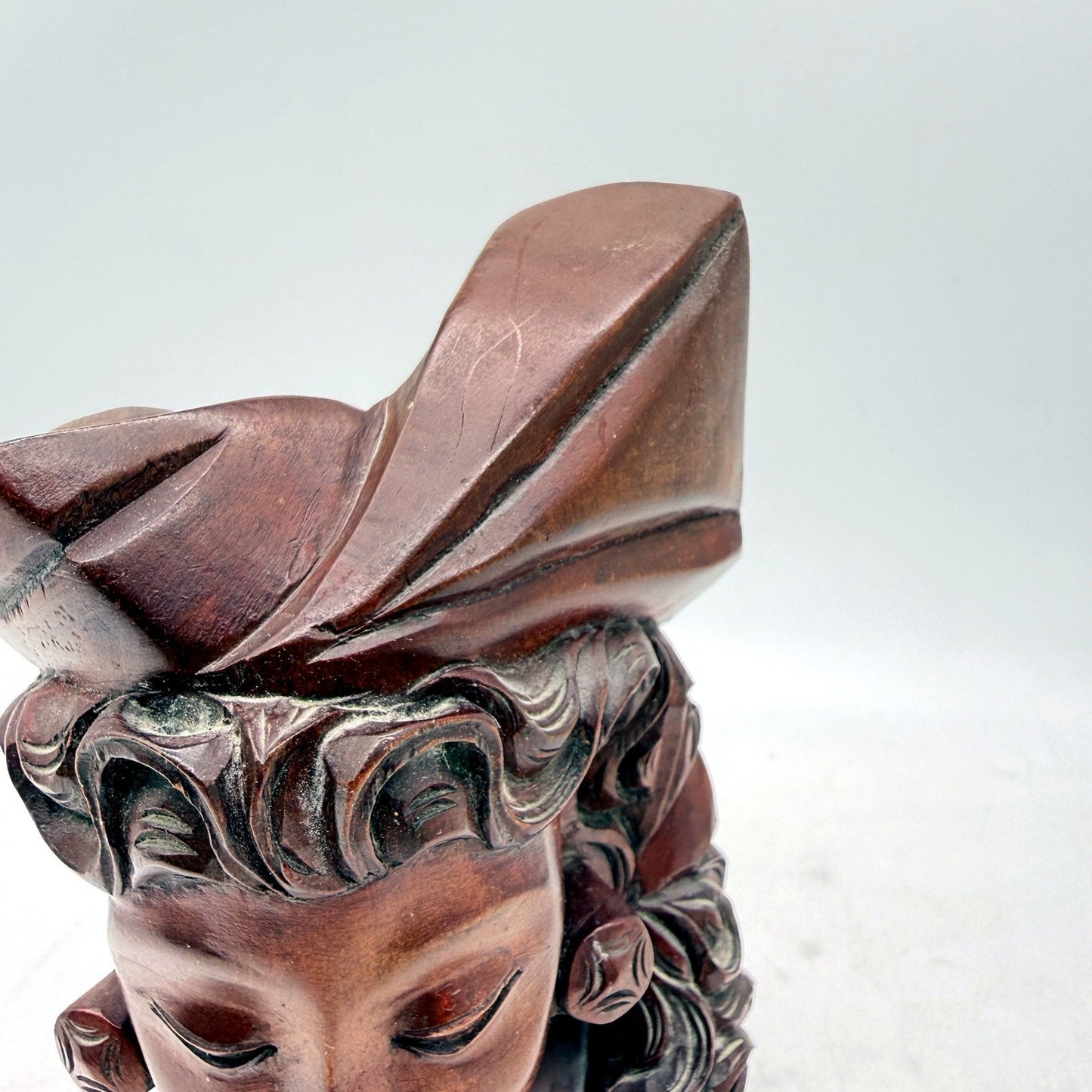 Handcrafted Brown Wooden Figurine Decorative Carved Women Sculpture
