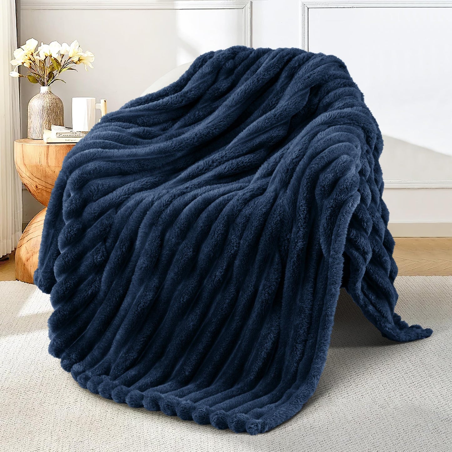 Exclusivo Mezcla Throws Striped Jacquard Fleece Throw Blanket Navy Blue TWIN NEW