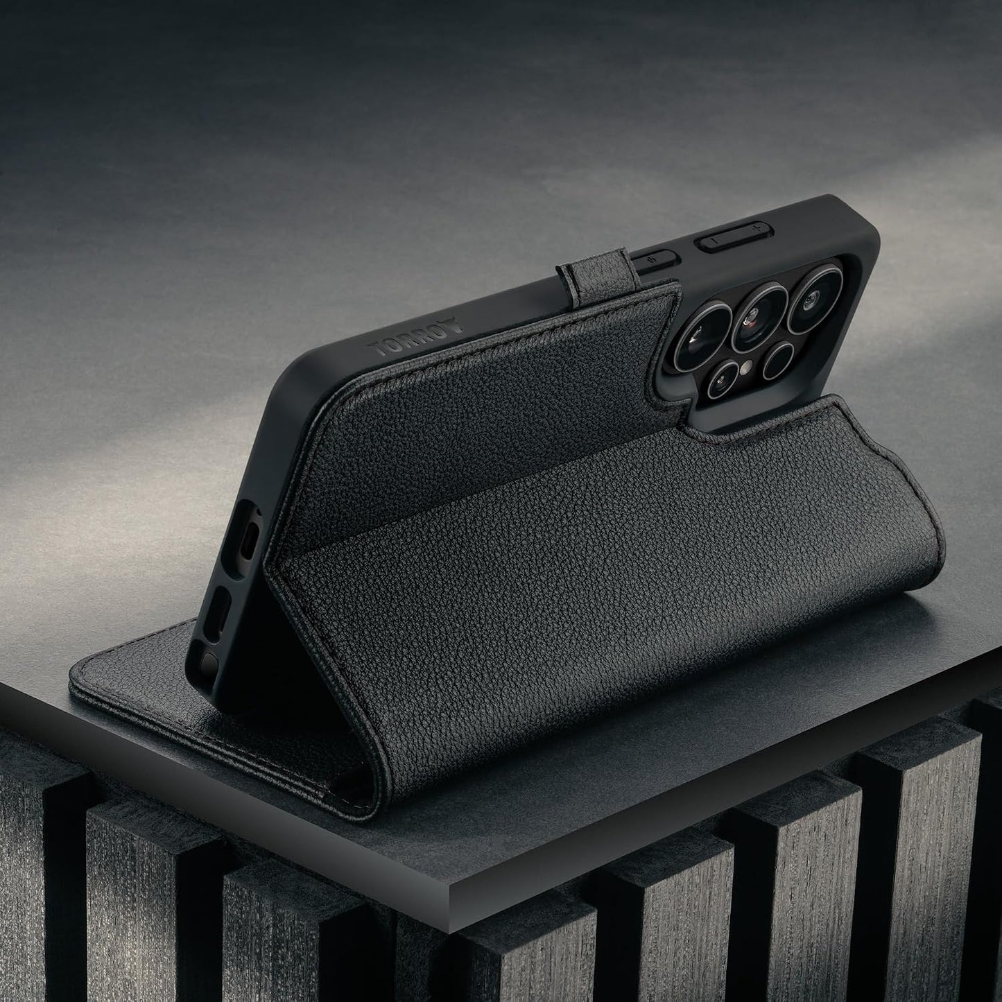 TORRO Leather Flip & Wallet Case for Samsung Galaxy S26 Ultra 5G, Black NEW