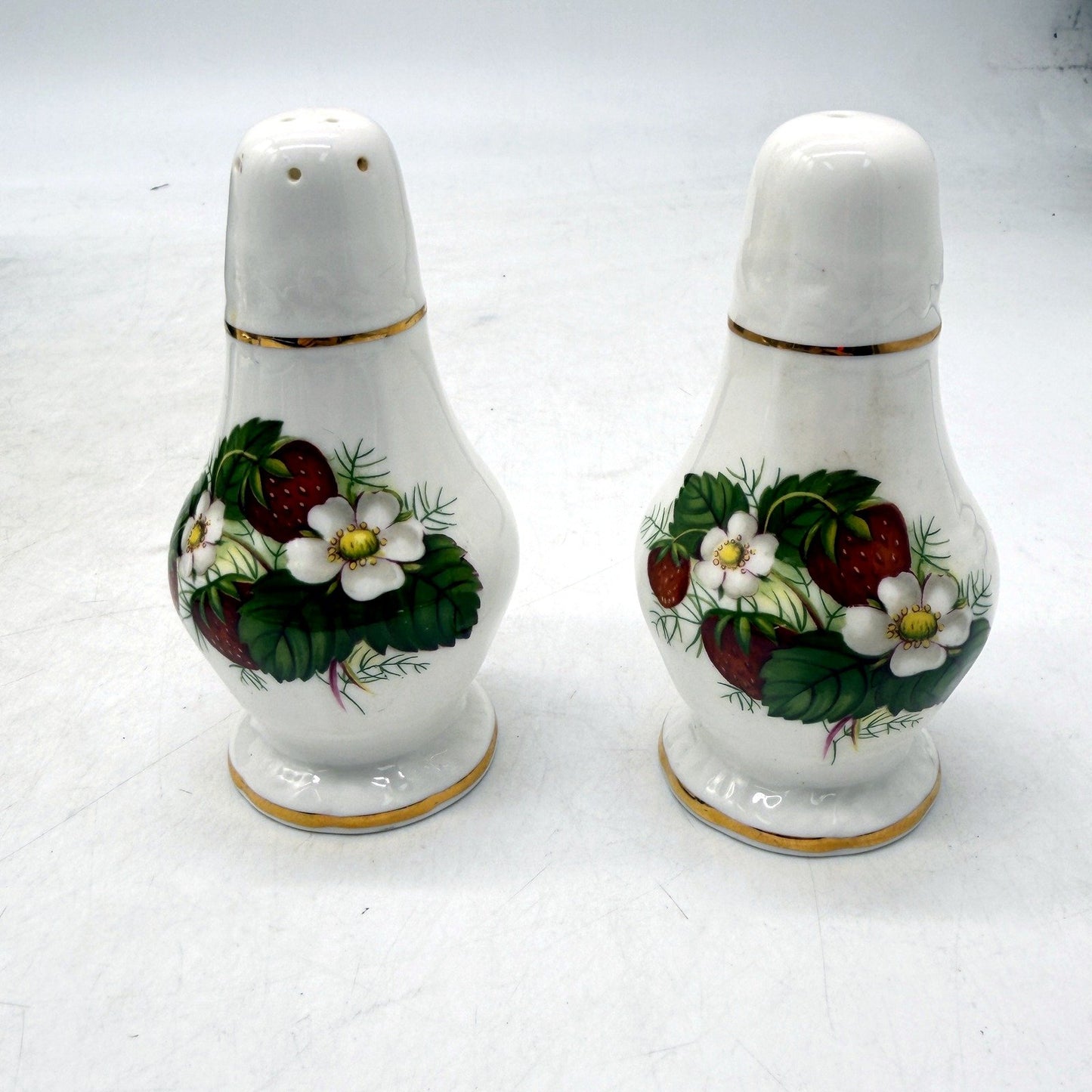 Hammersley Bone China Salt and Pepper Shaker Set Vintage Floral Strawberry