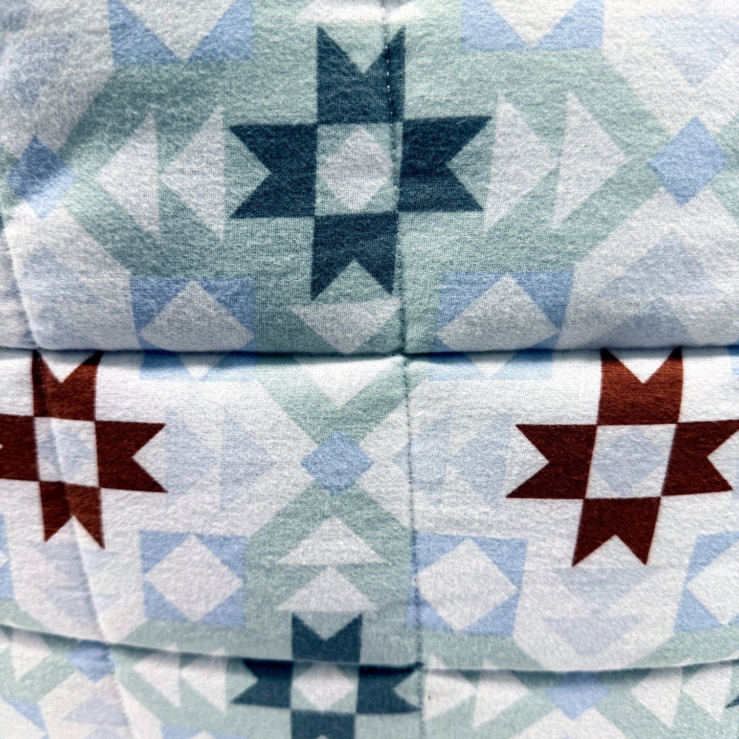 Quilted Coverlet Set Geometric Pattern Multi Color To Fit Queen/King Bed NEW
