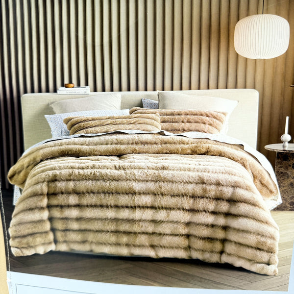 Soft & Luxurious Faux Fur Quilt Cover Set Textured Bedding Tan Stripe QUEEN NEW