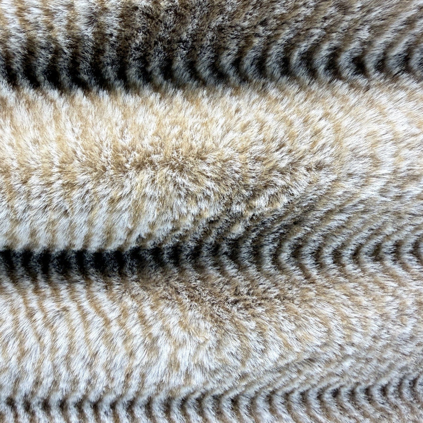 Soft & Luxurious Faux Fur Quilt Cover Set Textured Bedding Tan Stripe QUEEN NEW