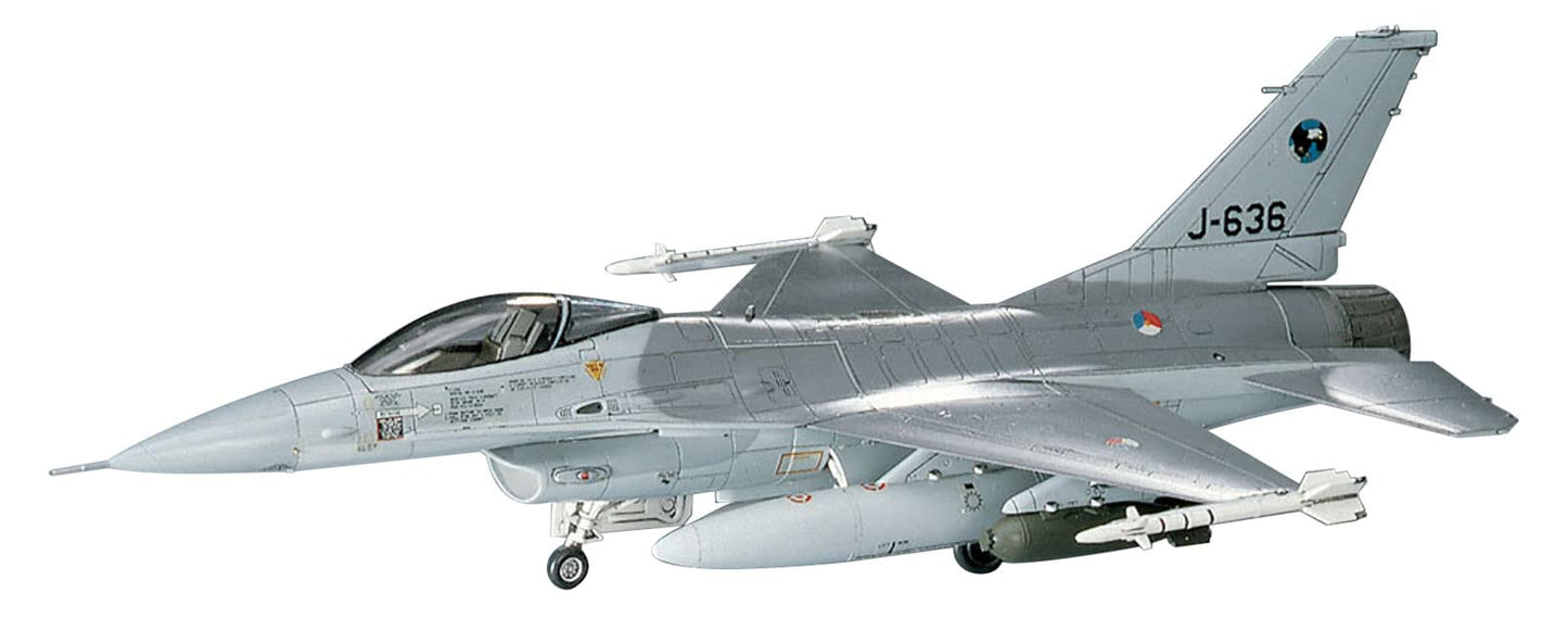 Hasegawa 1/72 Scale F-16A Plus Fighting Falcon Plastic Model Airplane Kit NEW