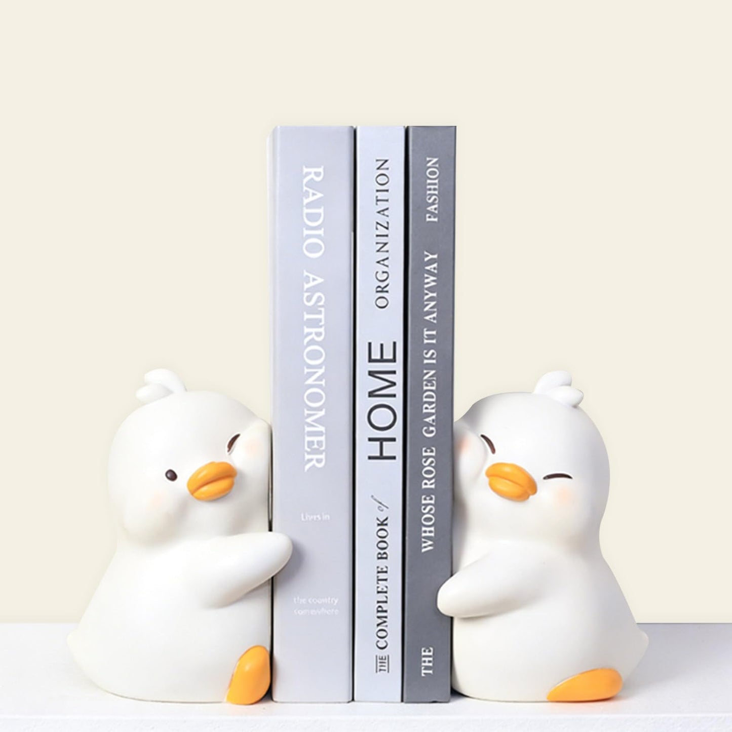 SKTMH Decorative Bookends Cream Unique Hugging Ducks NEW