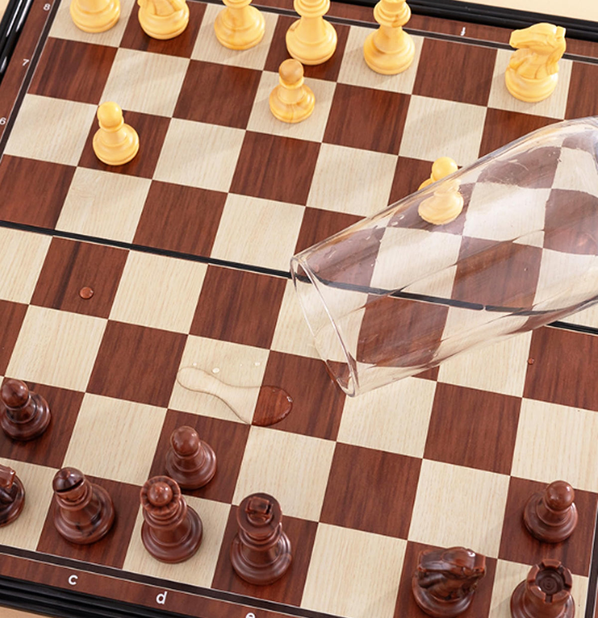 Top One Tech Foldable Magnetic Chess Set 24cm x Chessboard with 32 Pieces NEW