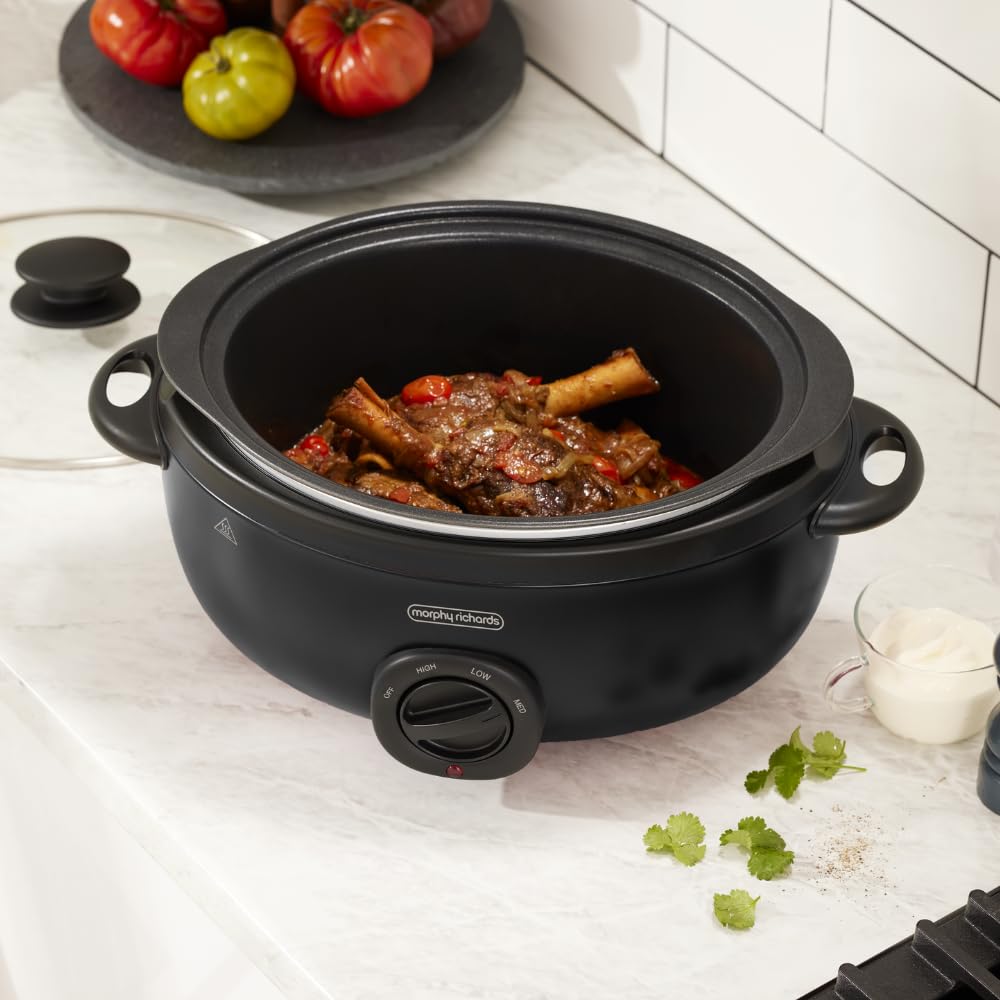 Morphy Richards 6.5L Sear & Stew Slow Cooker Stovetop-Safe Matte Black Size NEW