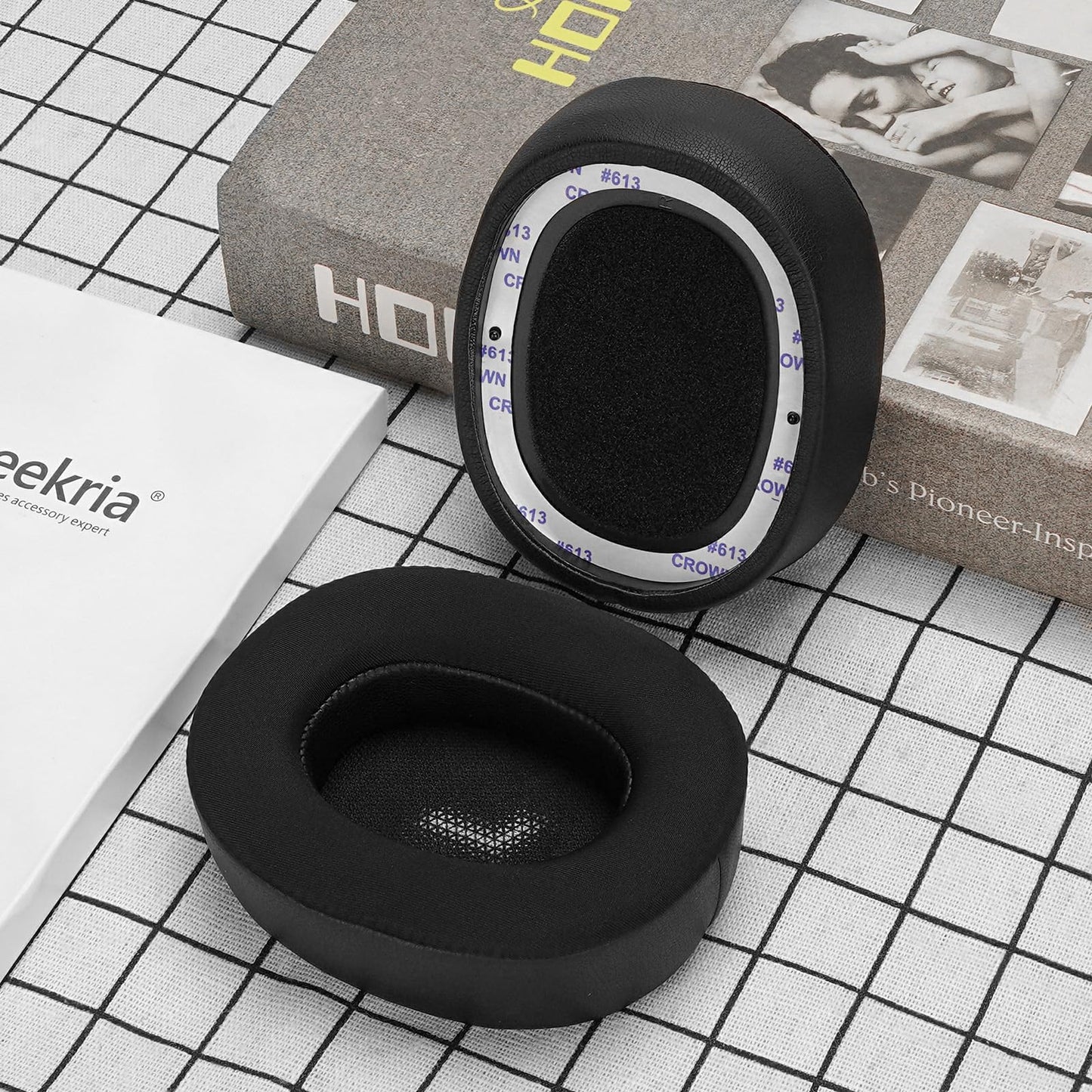 Geekria Sport Cooling Gel Replacement Earpads for JBL Everest 710 Headphones NEW