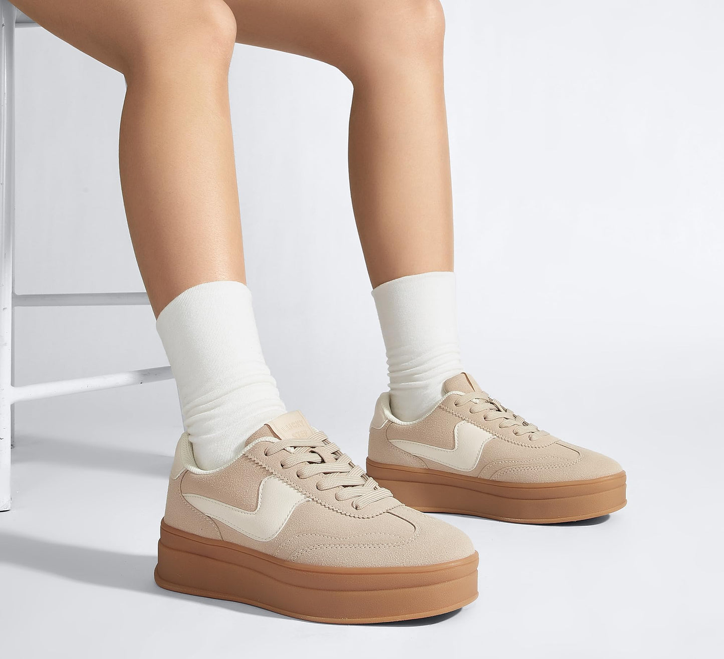 LUCKY STEP Beige Faux Suede Trainers Comfortable Sneakers for Women US 6 NEW