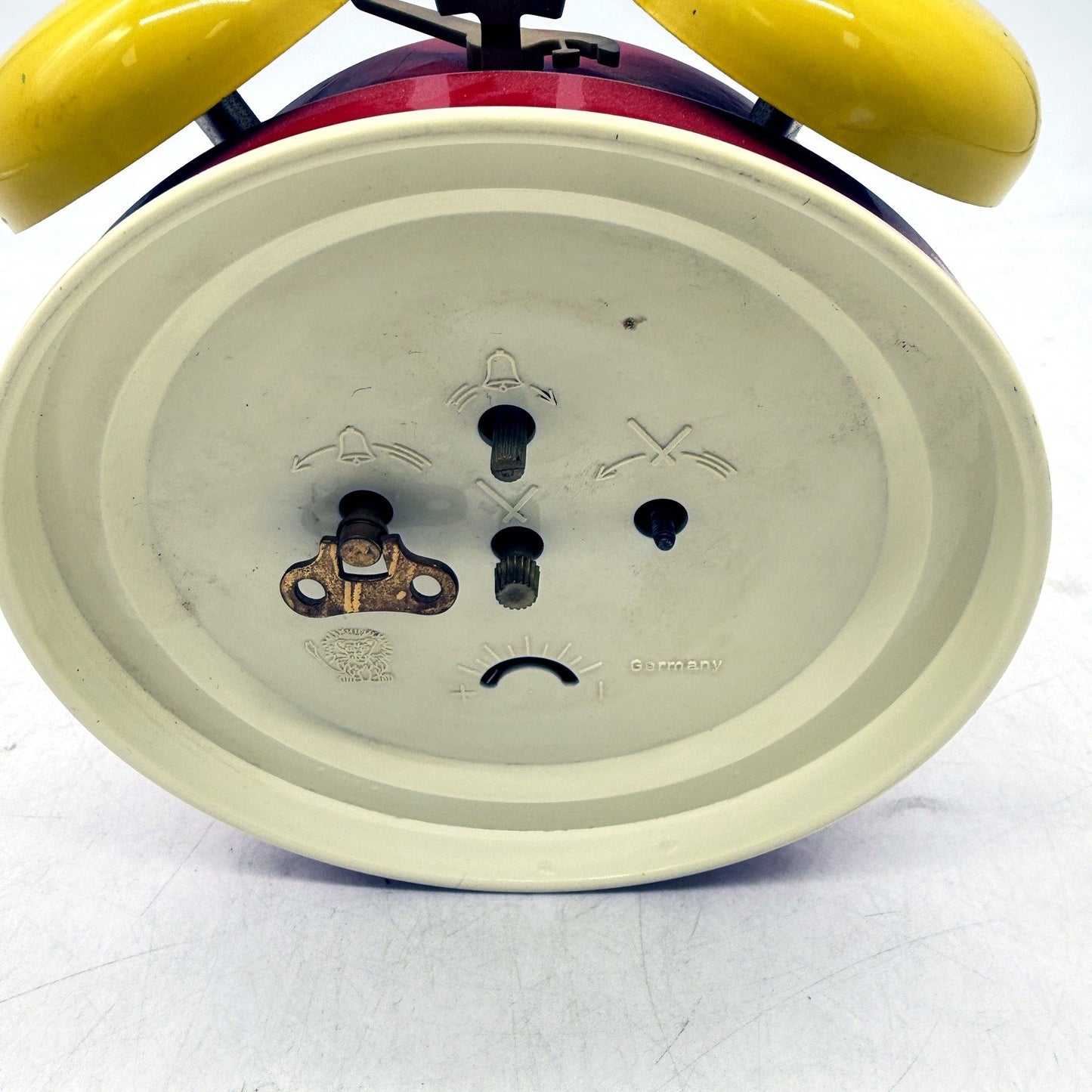VINTAGE Walt Disney Retro Mickey Mouse Collectible Alarm Clock Red Yellow