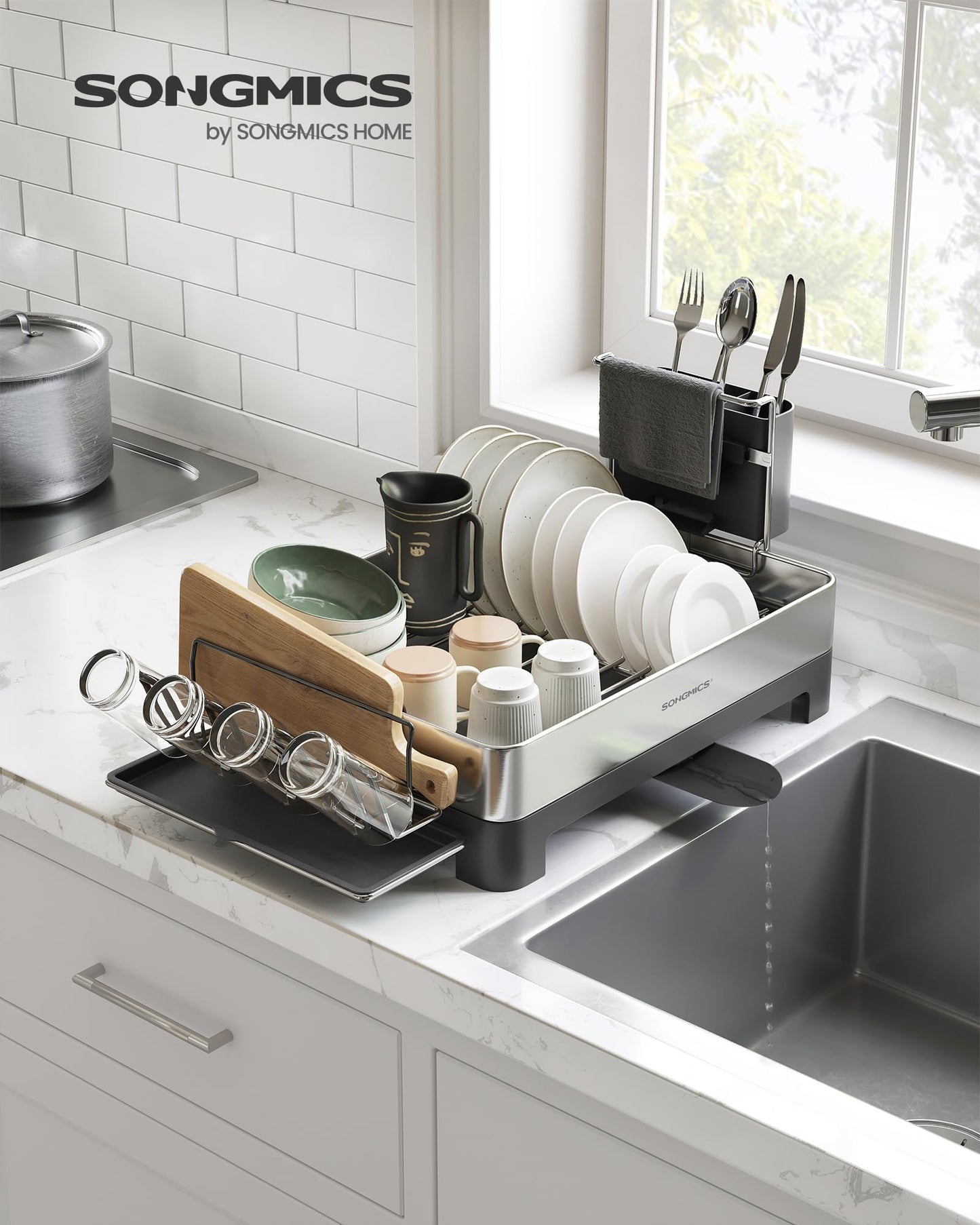 SONGMICS Stainless Steel Dish Drainer Drying Rack with Cup Holder Silver NEW
