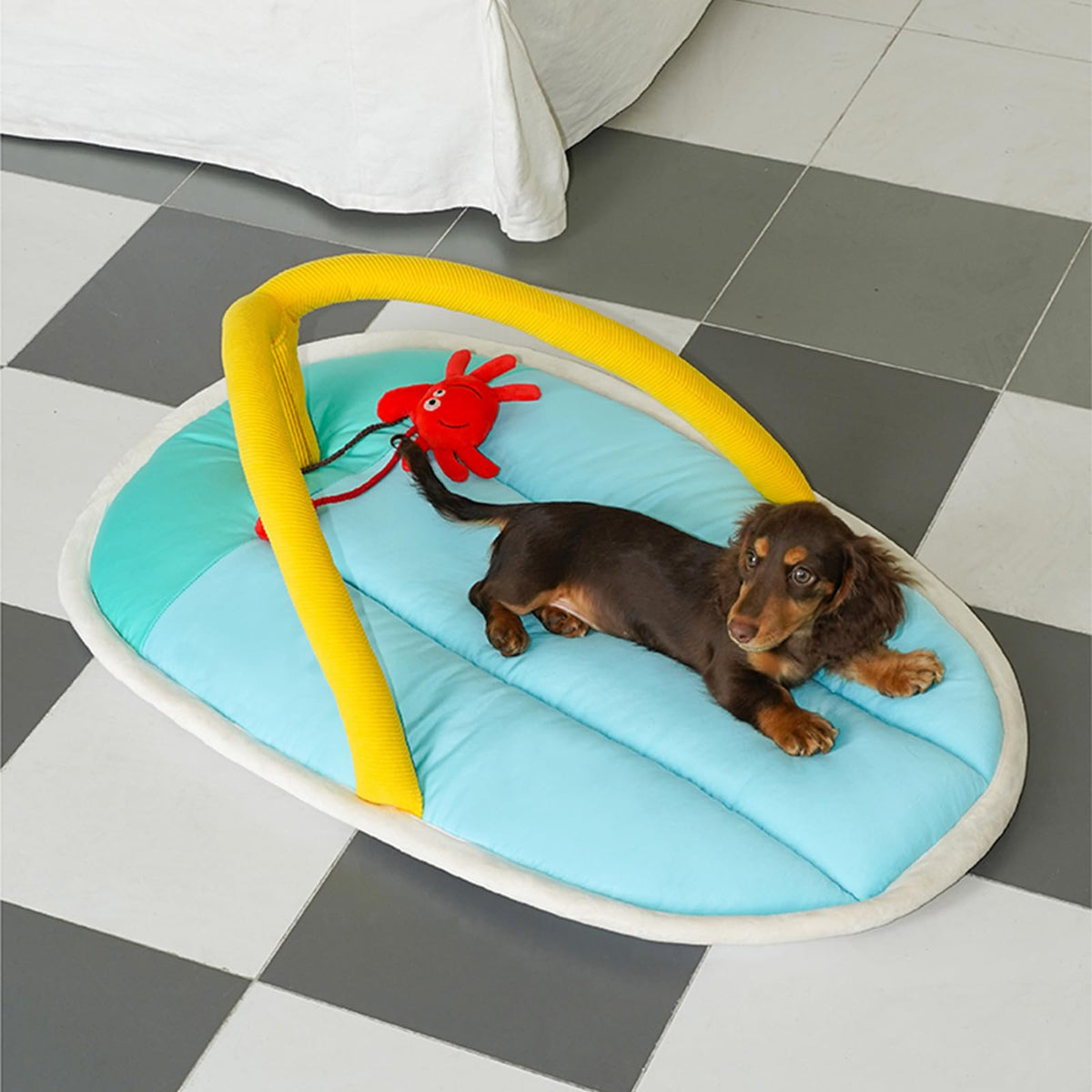 LUVAGD Small/Medium Bed Mats Cooling Ice Pad Pet Bed Washable Plush Woven NEW