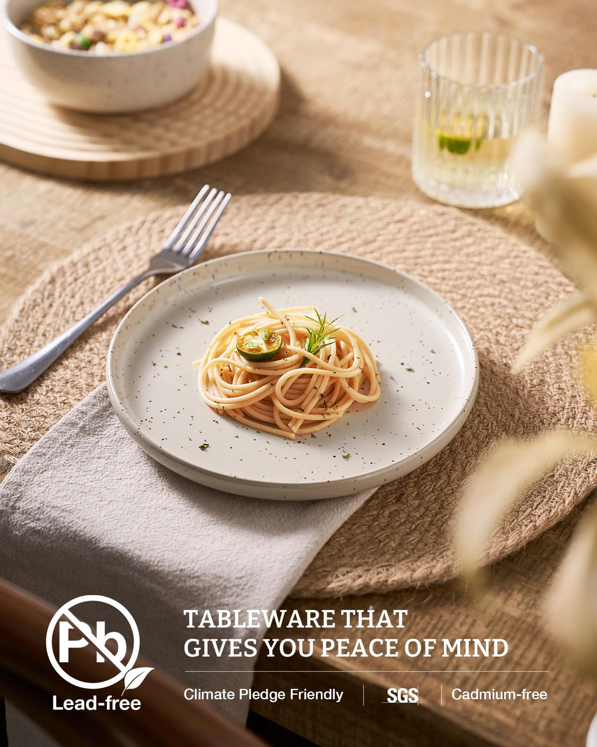 Famiware 12-Piece Creamy White Stoneware Dinnerware Bowl Set for Home NEW