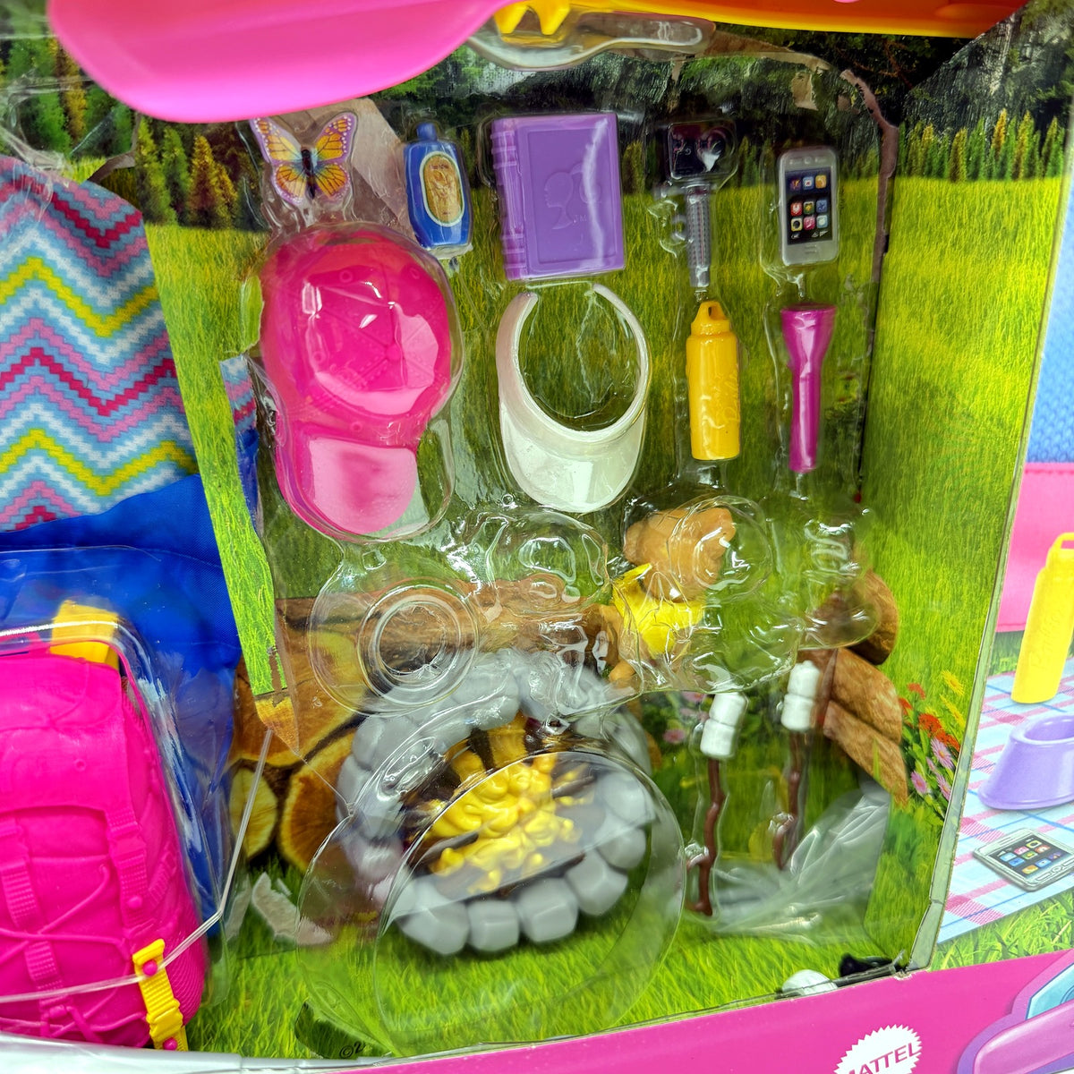 Mattel Barbie Glamping Playset Doll Camping Set Inc 2 Barbies Ages 3+ DEMO
