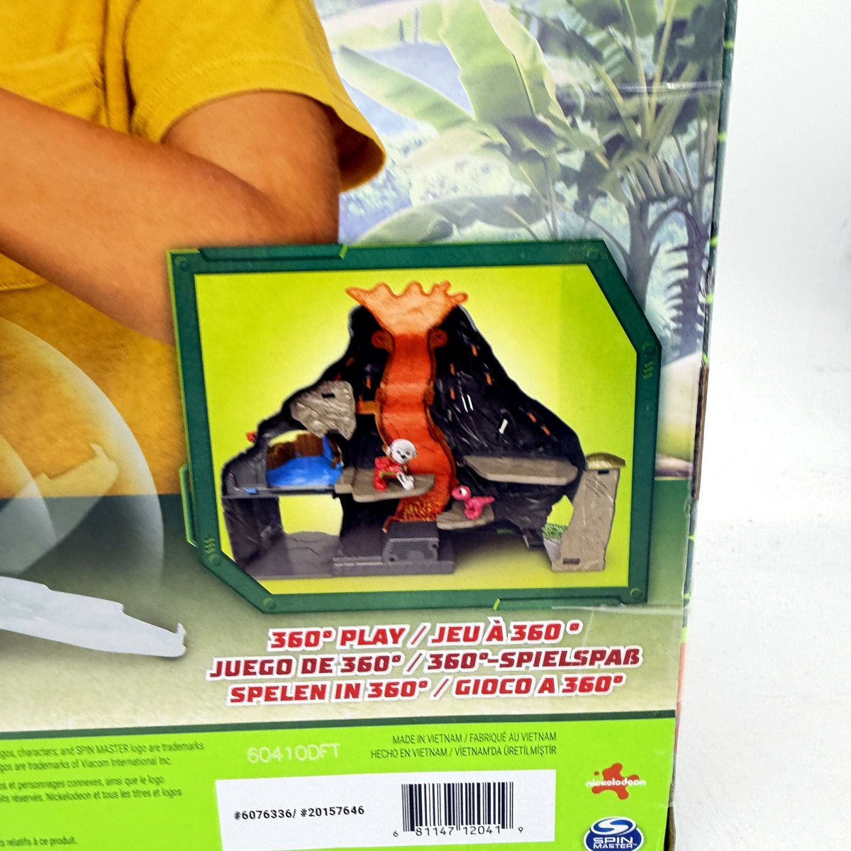 Paw Patrol Volcano Rescue Playset Dinosaur Toy 360 Degree Multi-Color Dino NEW