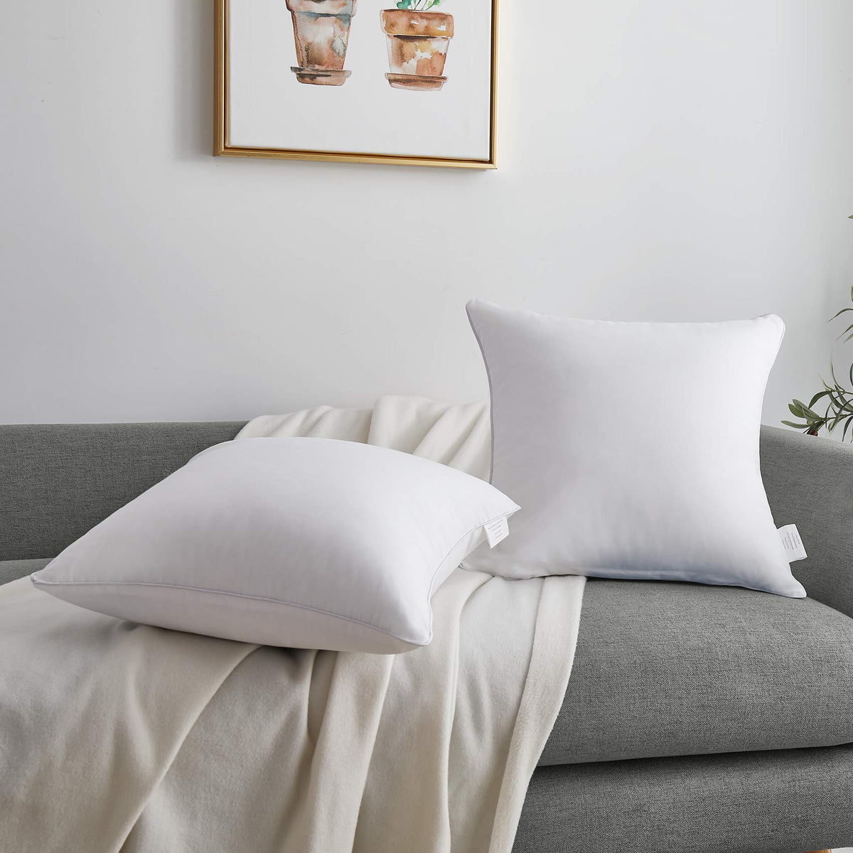 Oubonun White Throw Pillow Inserts 50x50 cm Set of 2 Pack NEW