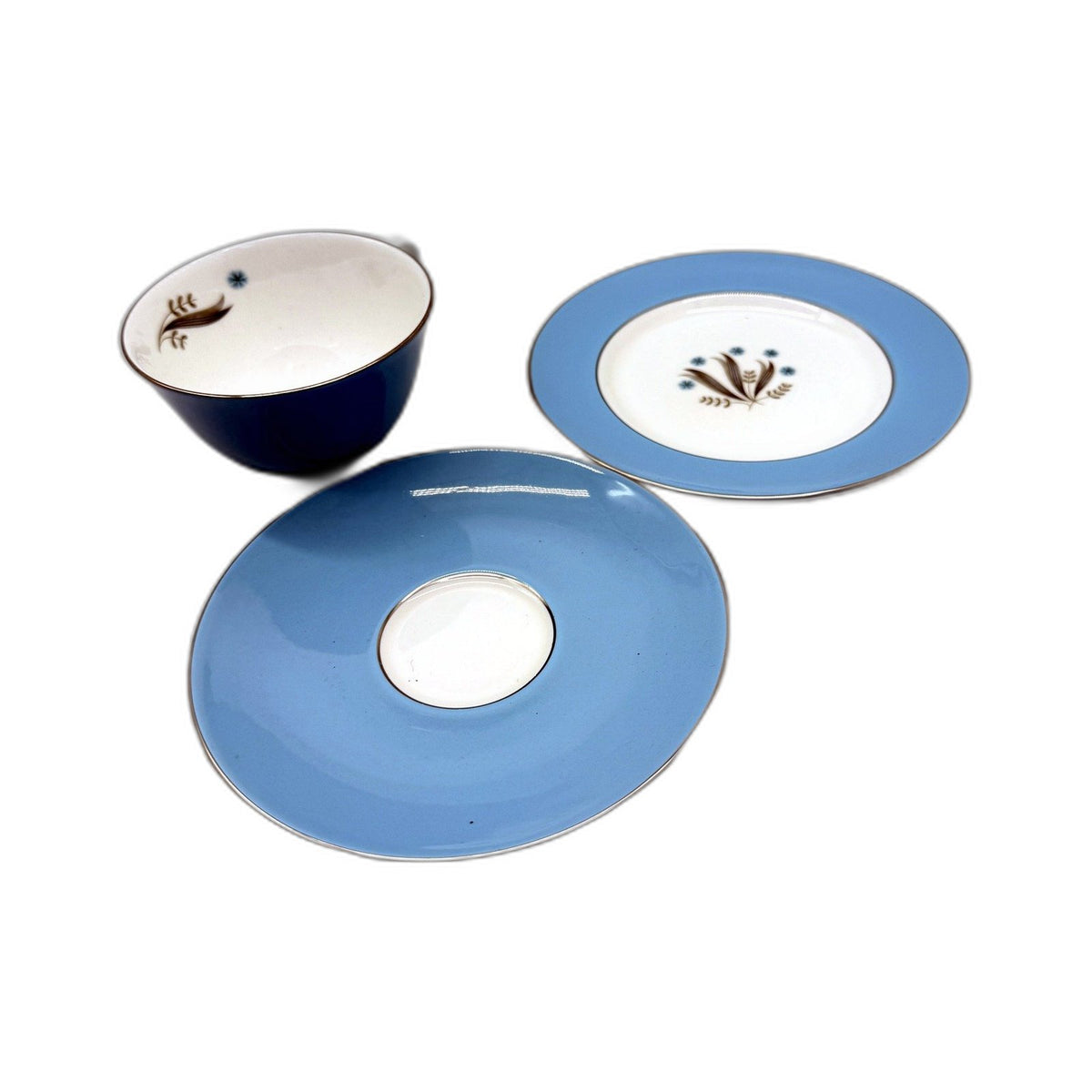 VINTAGE Royal Doulton Caprice H4950 Blue White Teacup Saucer 3 Piece Set
