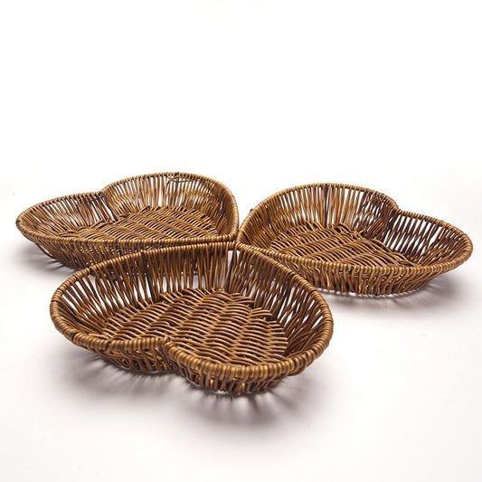 HHWRT Woven 3 Piece Bread Baskets Stackable Heart Shaped Wicker Style NEW