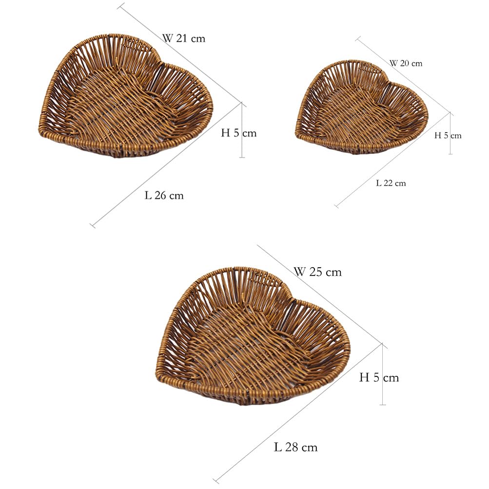 HHWRT Woven 3 Piece Bread Baskets Stackable Heart Shaped Wicker Style NEW
