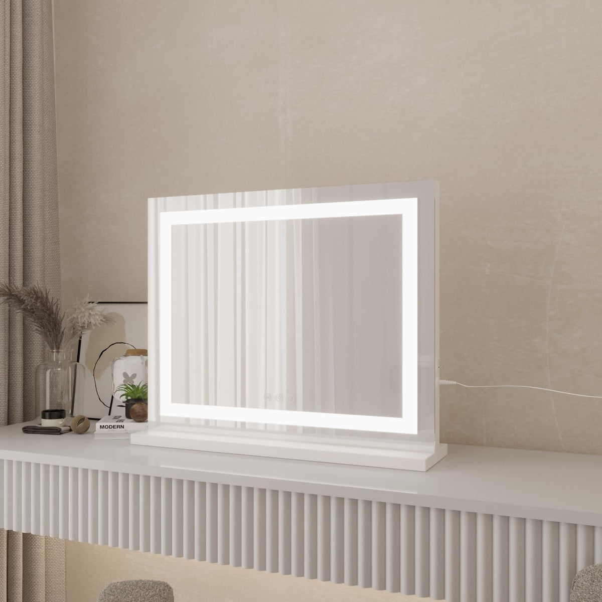 Crystalux LED Vanity Mirror Hollywood Style Makeup Silver DEMO