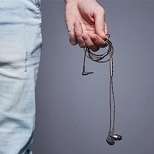 1MORE Quad Drive In-Ear Headphones Hi-Res Wired Earphones with Microphone NEW