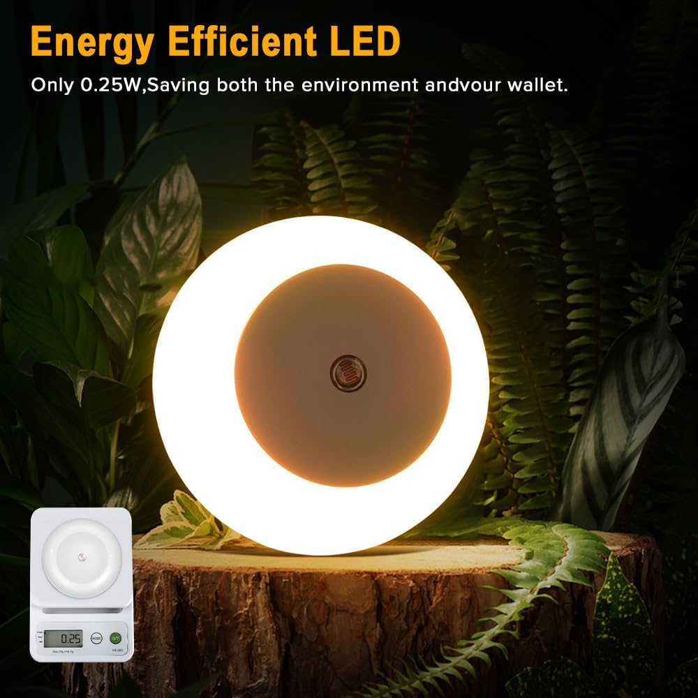 Plug-in Night Lights with Dusk to Dawn Sensor, Warm White 4 Pack NEW