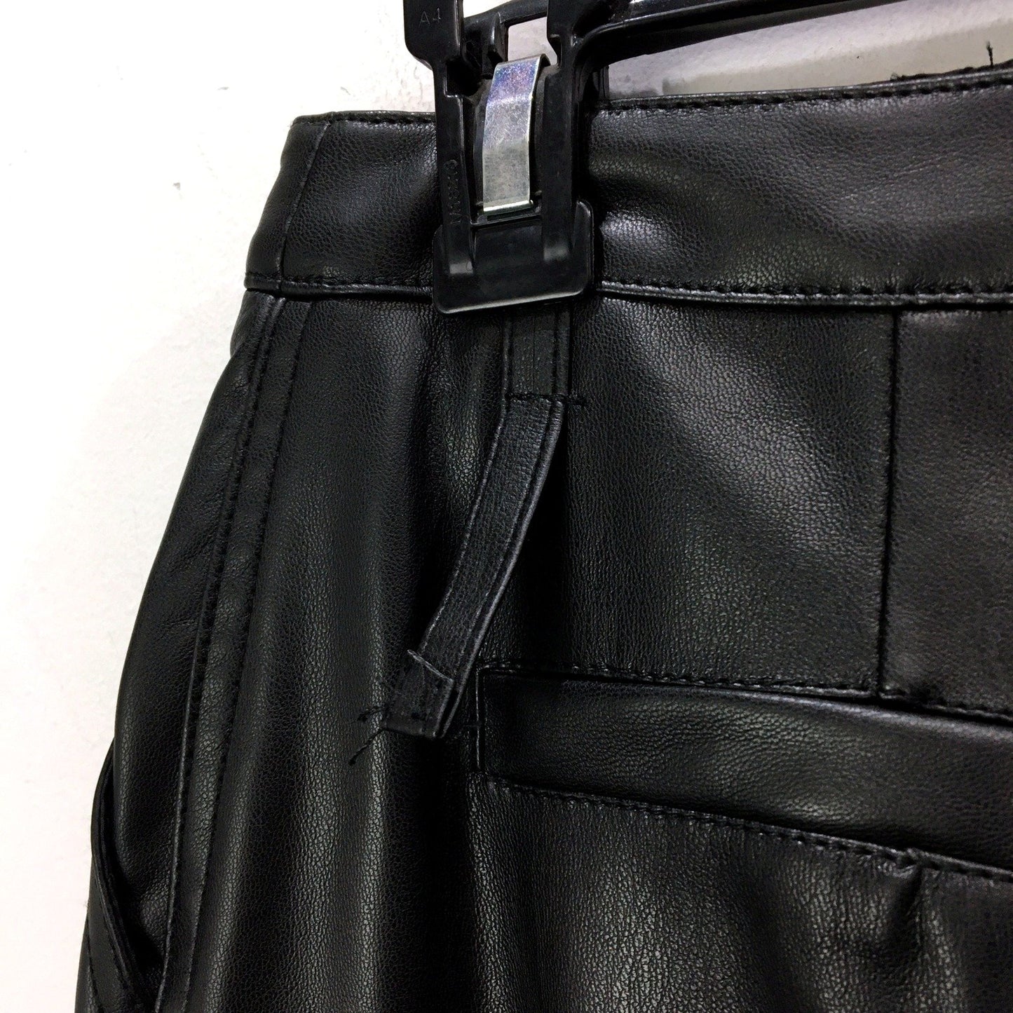 Alice in the Eve. Womens Black Polyurethane Skirt, Size S NEW