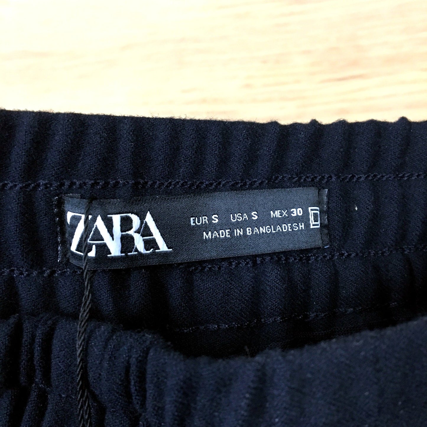 Zara Womens Relaxed Fit Pants Relaxed Fit Black Pants - Small Size NEW