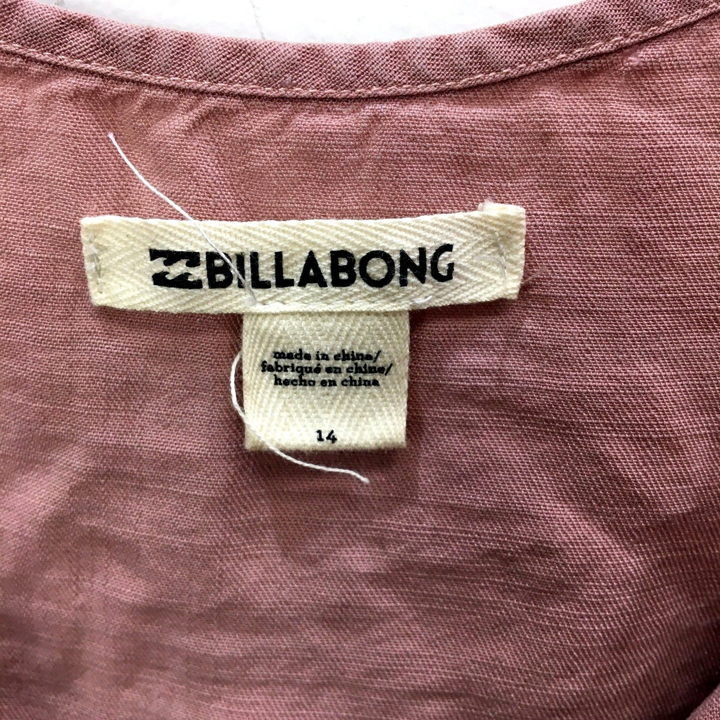 Billabong Womens Cropped Cold Shoulder Top in Mauve, Size 14