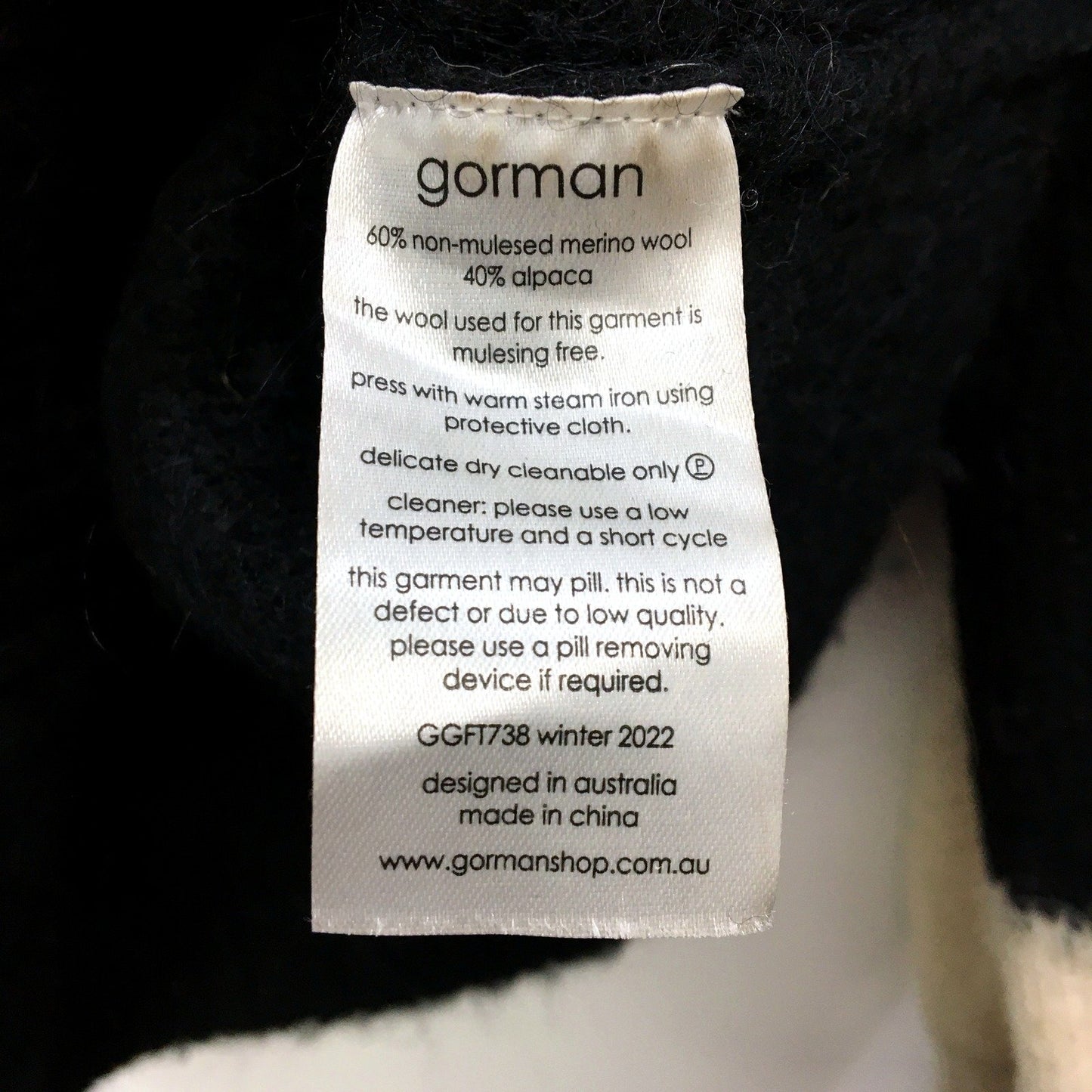 Gorman Womens Colorblock Wool Sweater in Black and Beige, Size 8