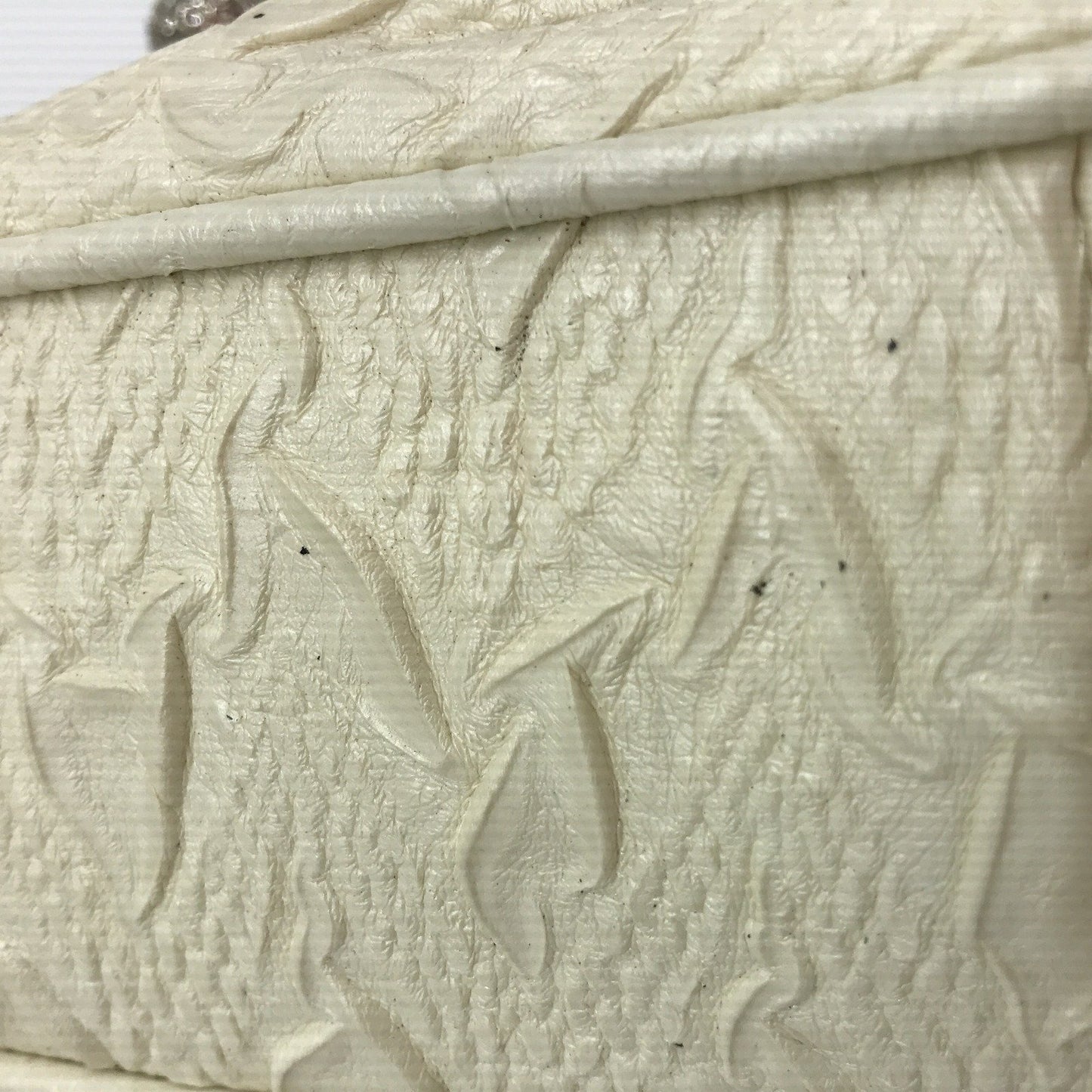 Ex-Display Fashion Wholesale Rhinestone Clutch Bag with Chain Strap Beige