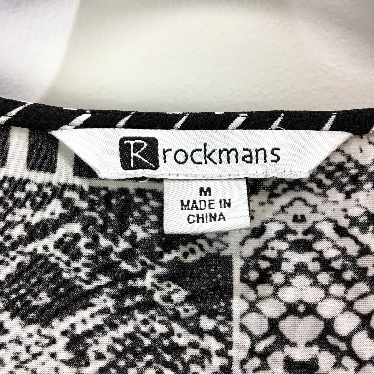 Rockmans Womens Blouse shirt Patterned Shirt Black Sz M