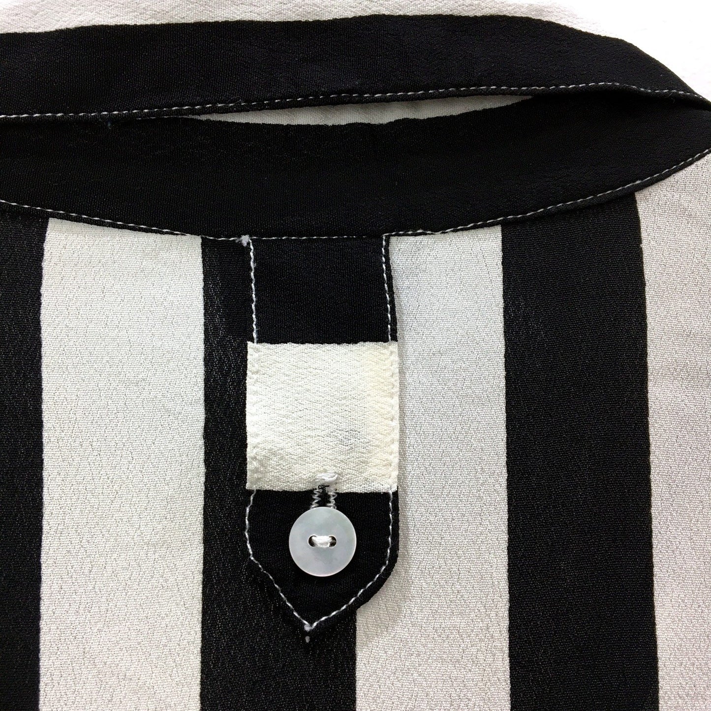 Sandra Soulos Womens Button-Down Shirt Black and White Striped Size 14