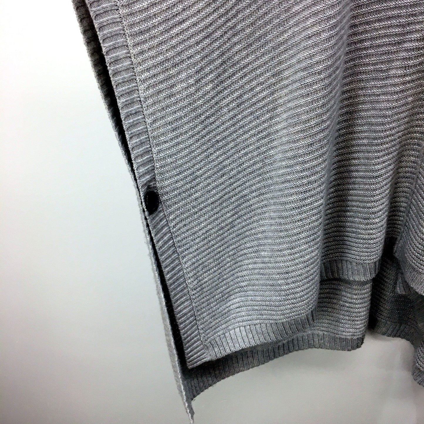 Regatta Womens Pullover Poncho Gray Knit Wool Viscose Polyester Size L/XL