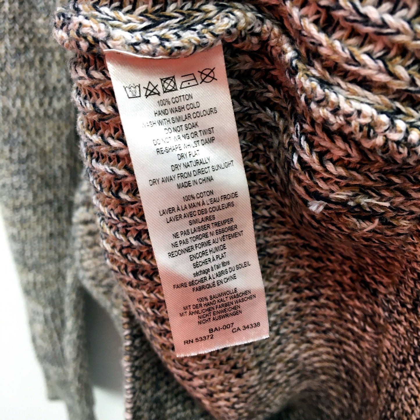 French Connection Mens Marled Knit Pullover Sweater in Gray/Beige, Size M NEW
