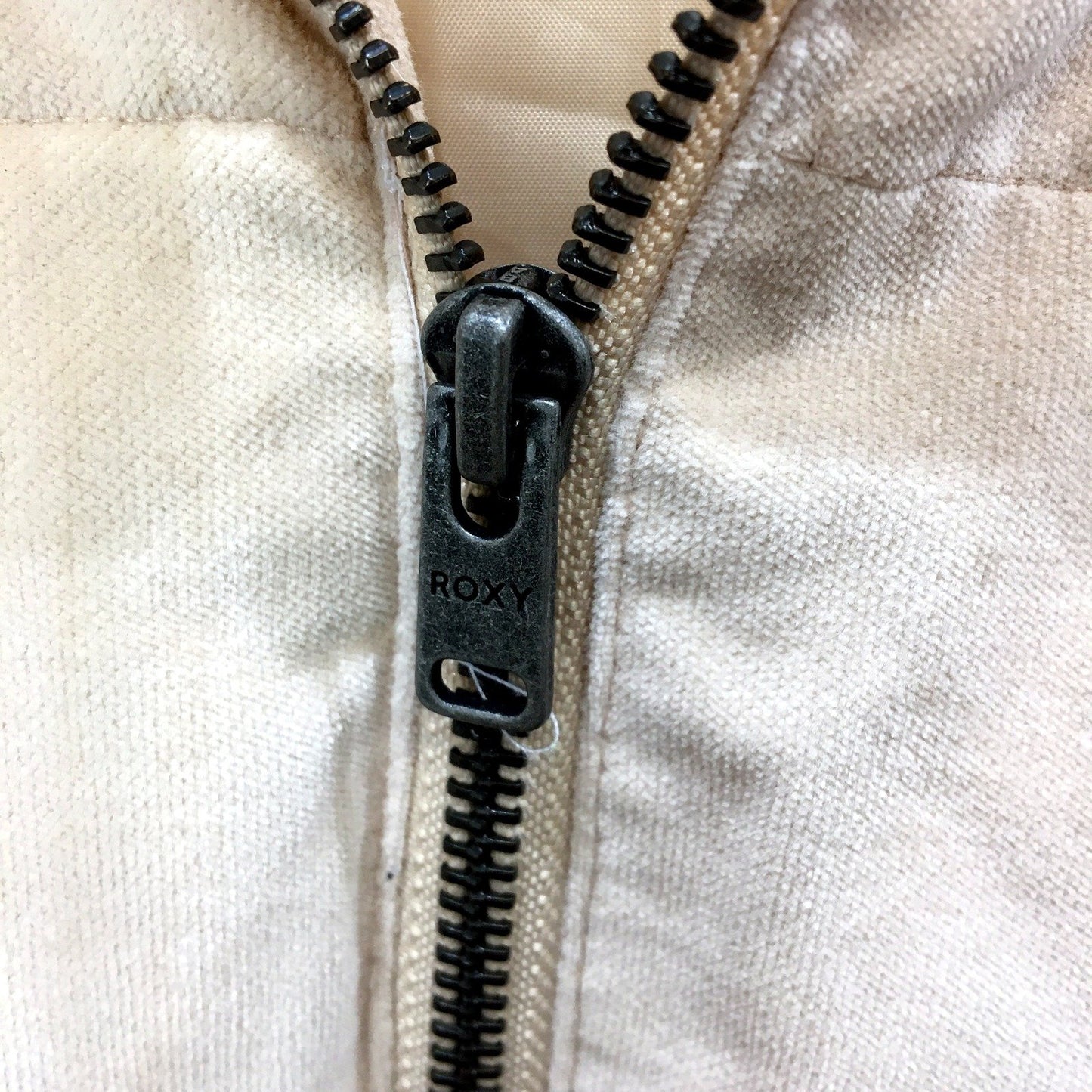 Roxy Womens Quilted Puffer Jacket Beige Lightweight Warm Casual Outerwear Size