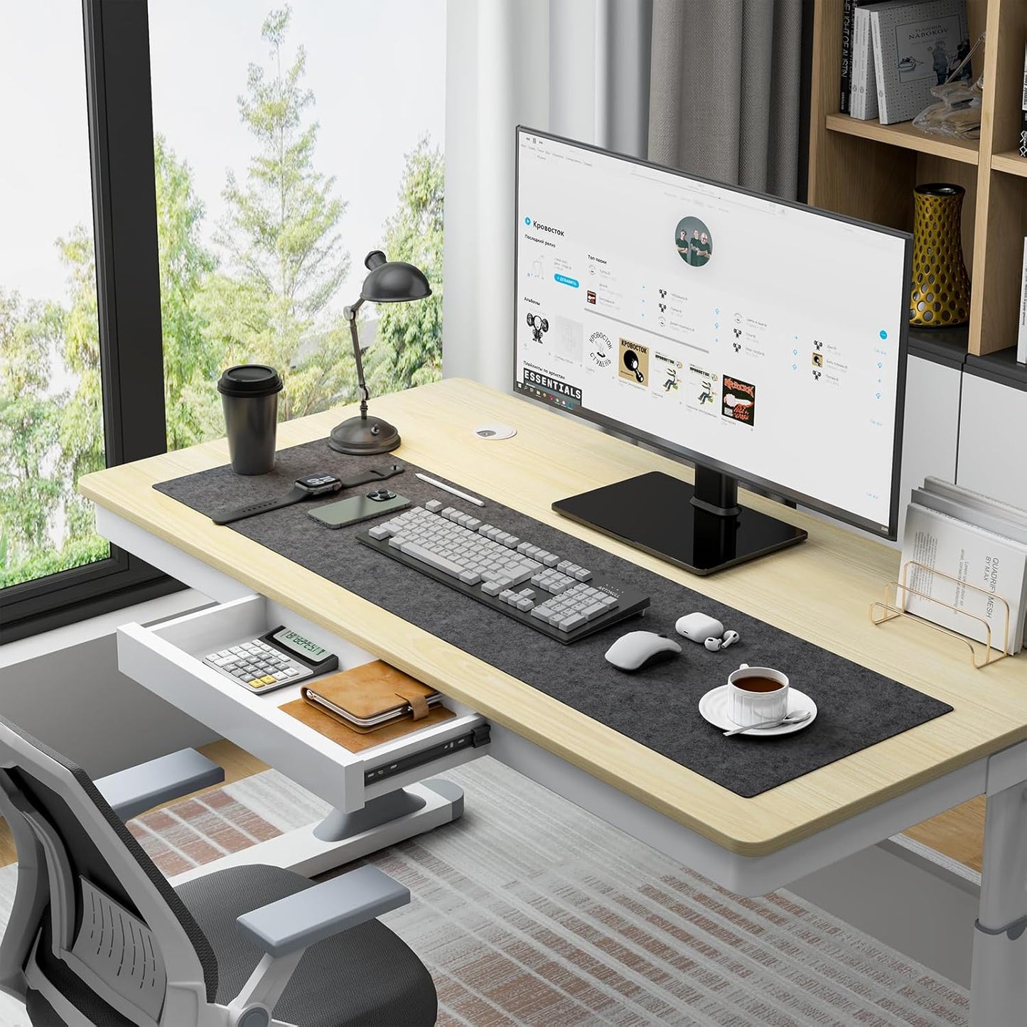 Hemudu Universal Swivel TV Stand Table Top Mount for 13 to 32 inch Screens NEW