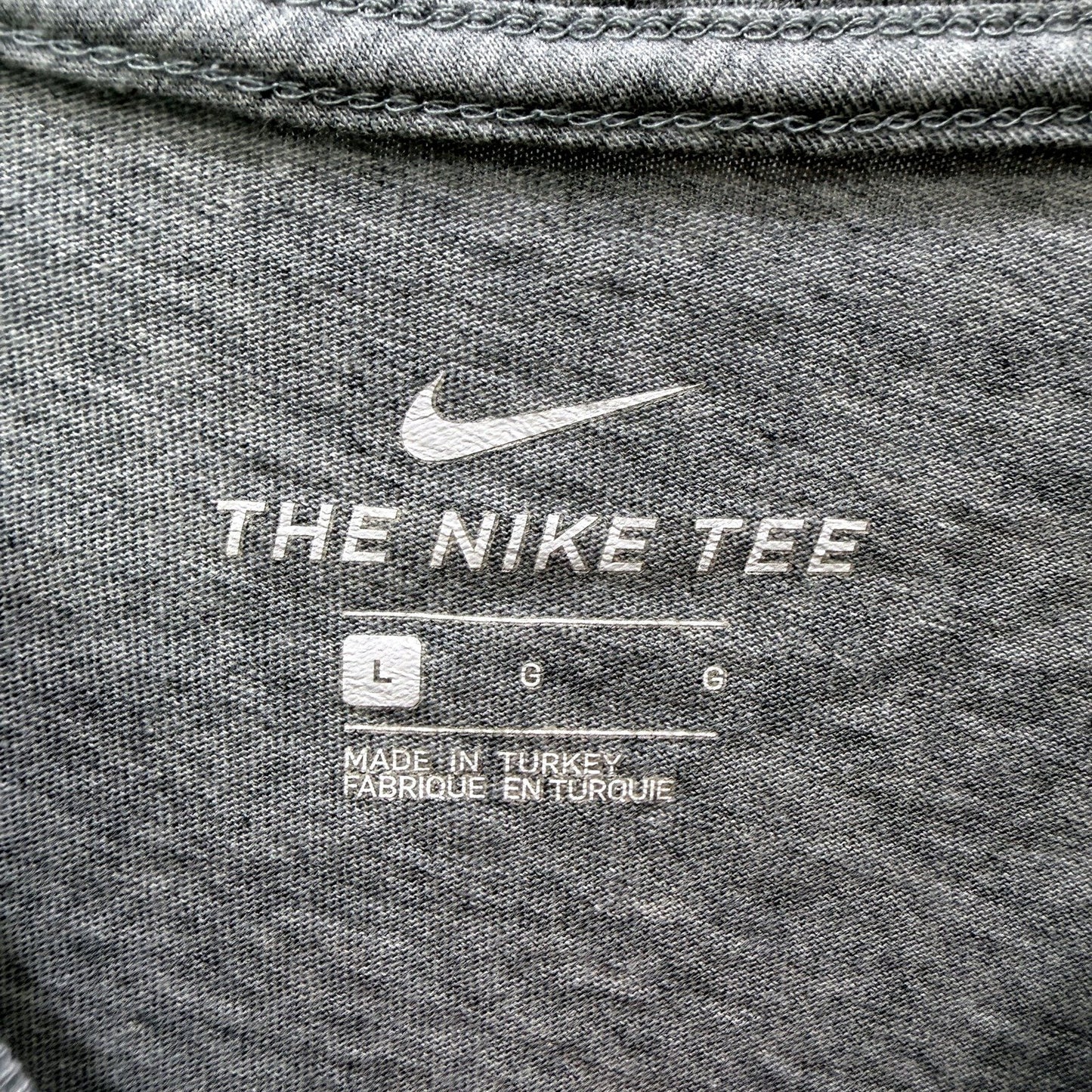 Nike Mens Gray Pullover Sweatshirt - Comfortable Cotton Size L