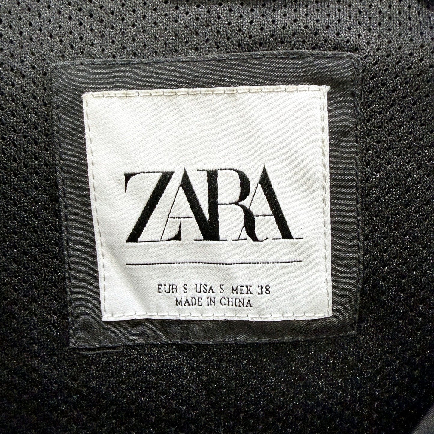 Zara Womens Lightweight Hooded Jacket in Black, Size S
