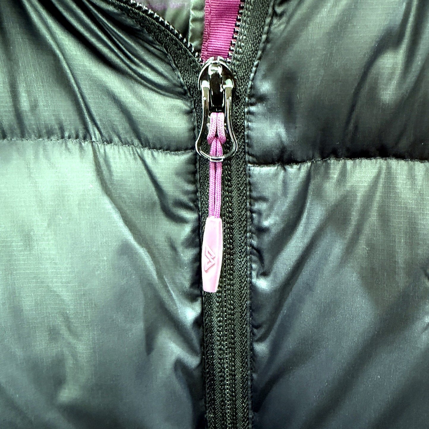 Kathmandu Womens Packable Down Jacket - Lightweight, Warm, Navy, Size 8