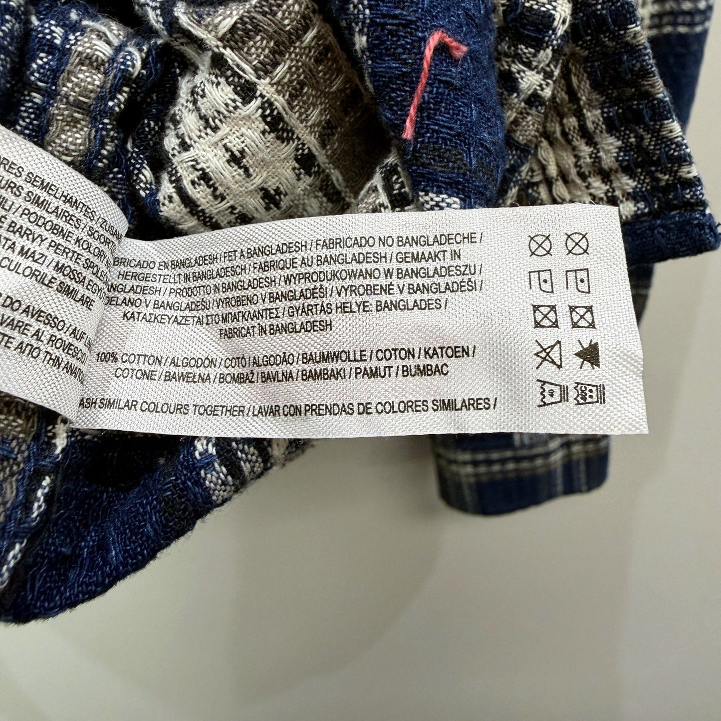 The Stronghold Mens Plaid Flannel Shirt in Multi Color & - Size M