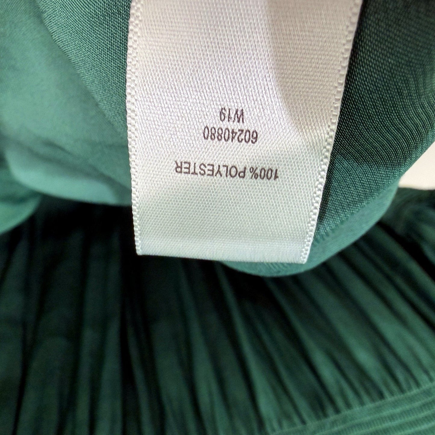 Witchery Womens Pleated Green Midi Dress with Long Sleeves and Buttons Size 16