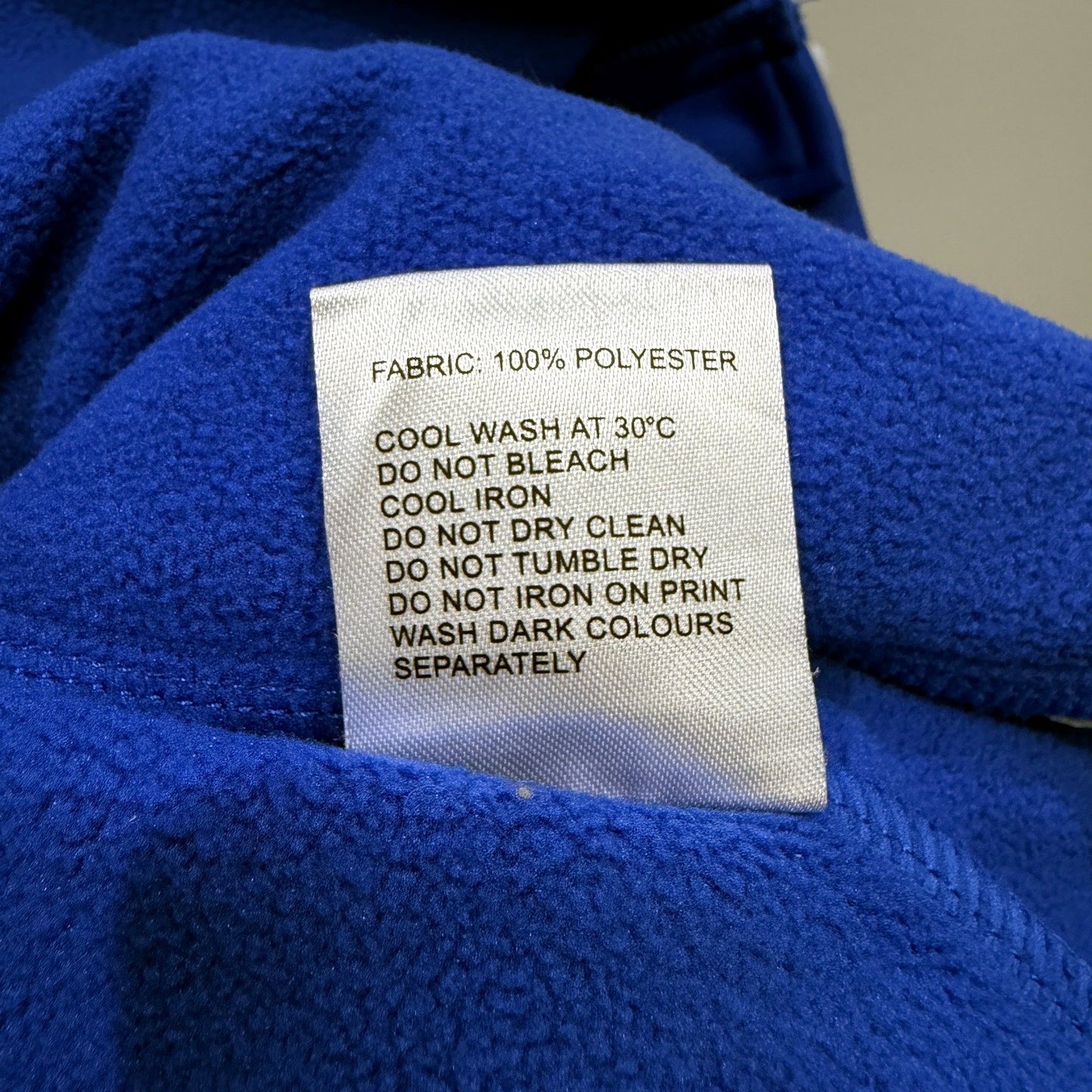 Asics Womens Western Bulldogs Pullover Sweatshirt in Blue, Size 12