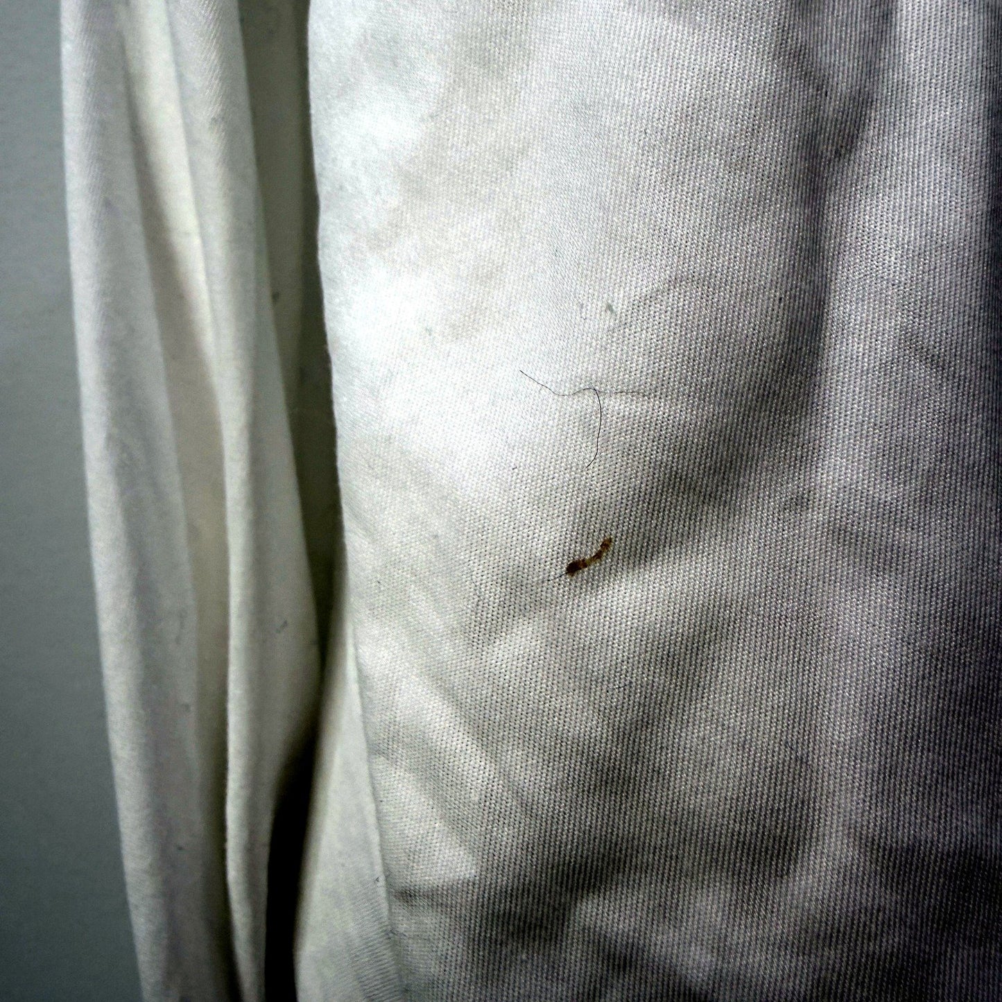 Calvin Klein Mens Button-Down Shirt in Bright White Cotton, Size 44