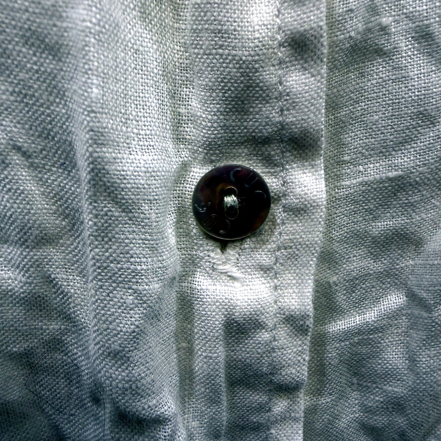 Cue Womens Linen Button-Down Shirt - Long Sleeve, Off White, Size 10