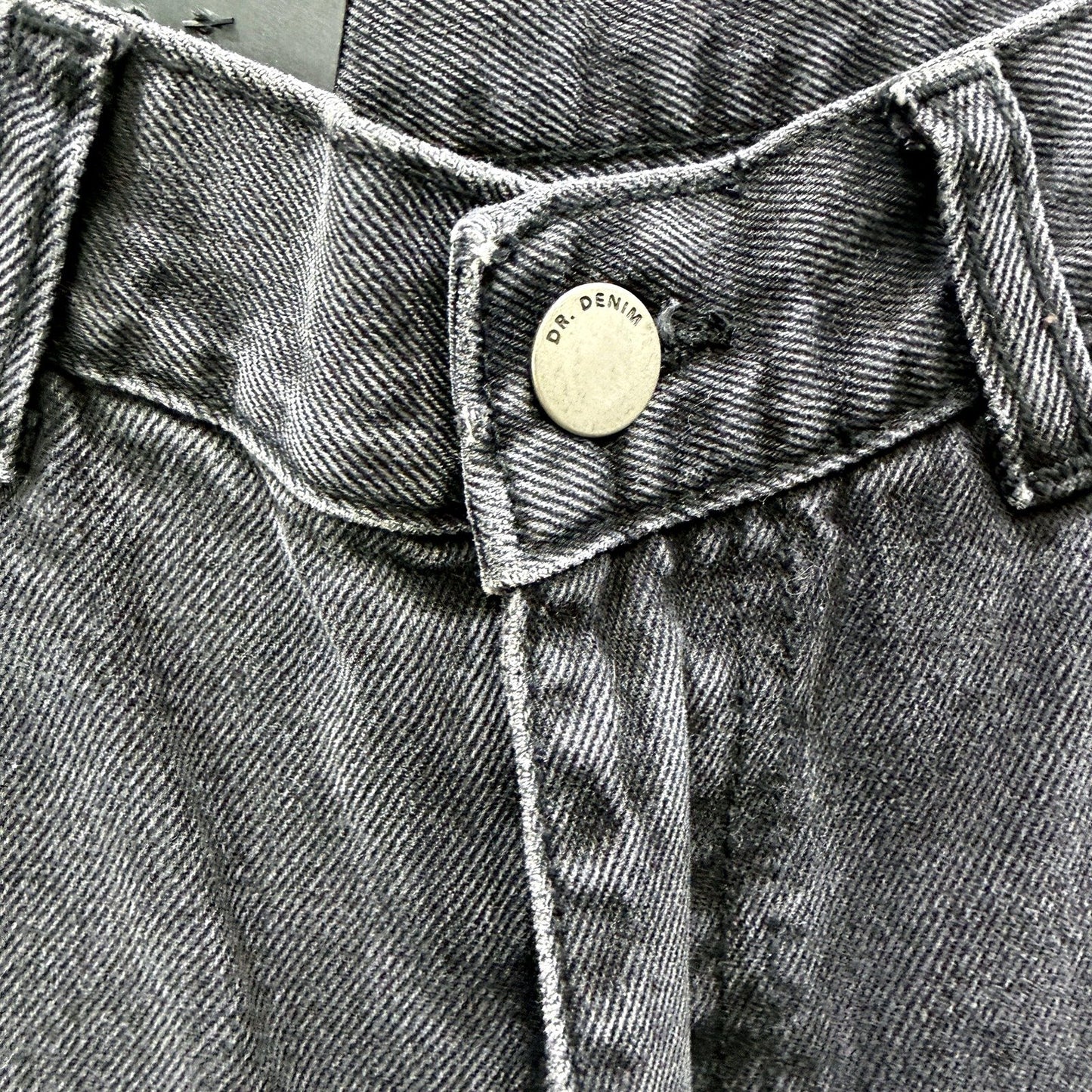 DR. DENIM Womens Echo Straight Leg Jeans in Concrete Black, Size 24/32 NEW