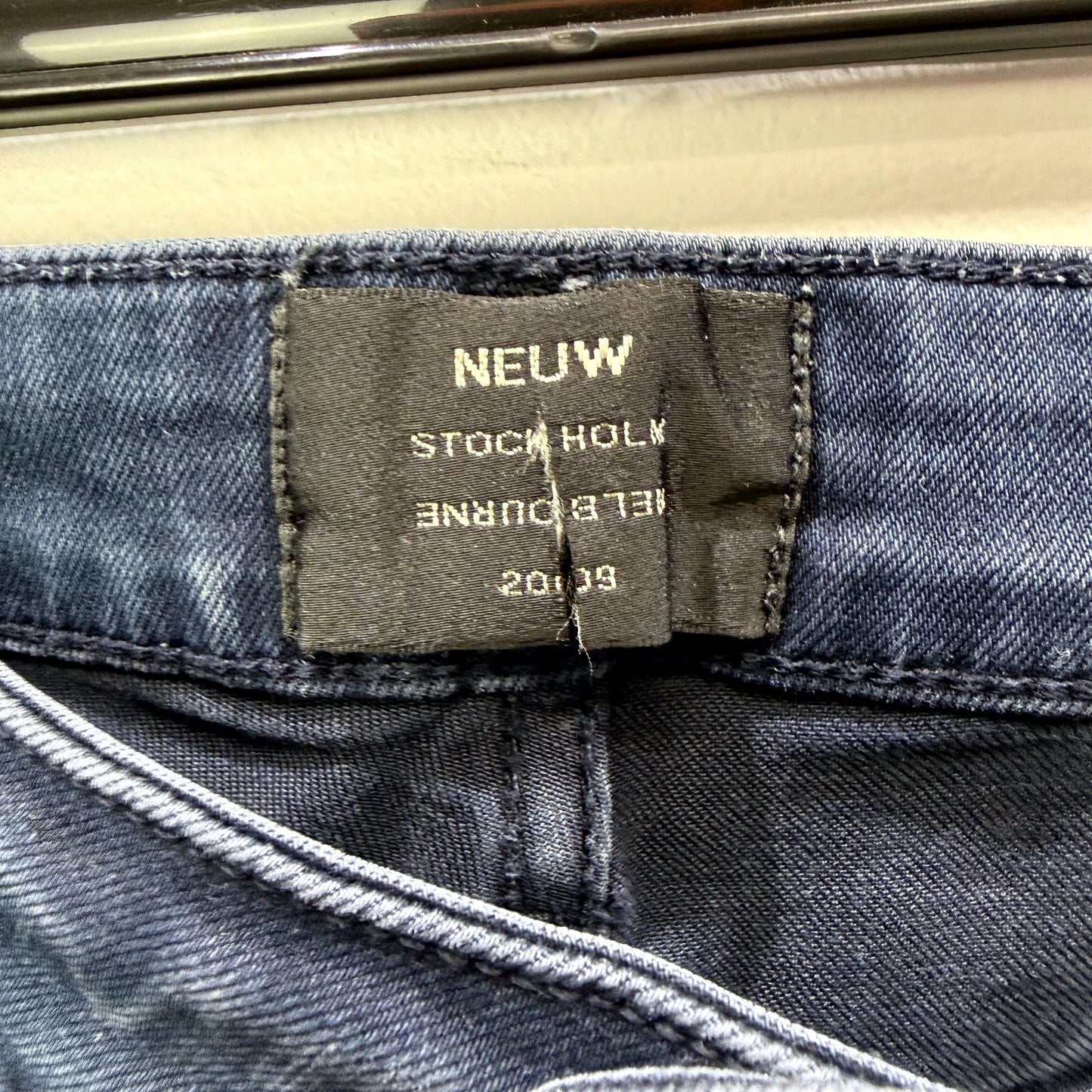 Neuw Mens Ray Tapered Dark Blue Cotton Jeans, Size 30 : 32 NEW