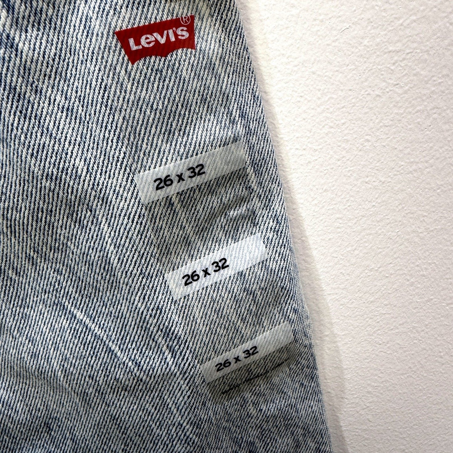 Levi's Womens Baggy Dad Jeans Loose Straight Leg Light Blue Size 26 x 32 NEW