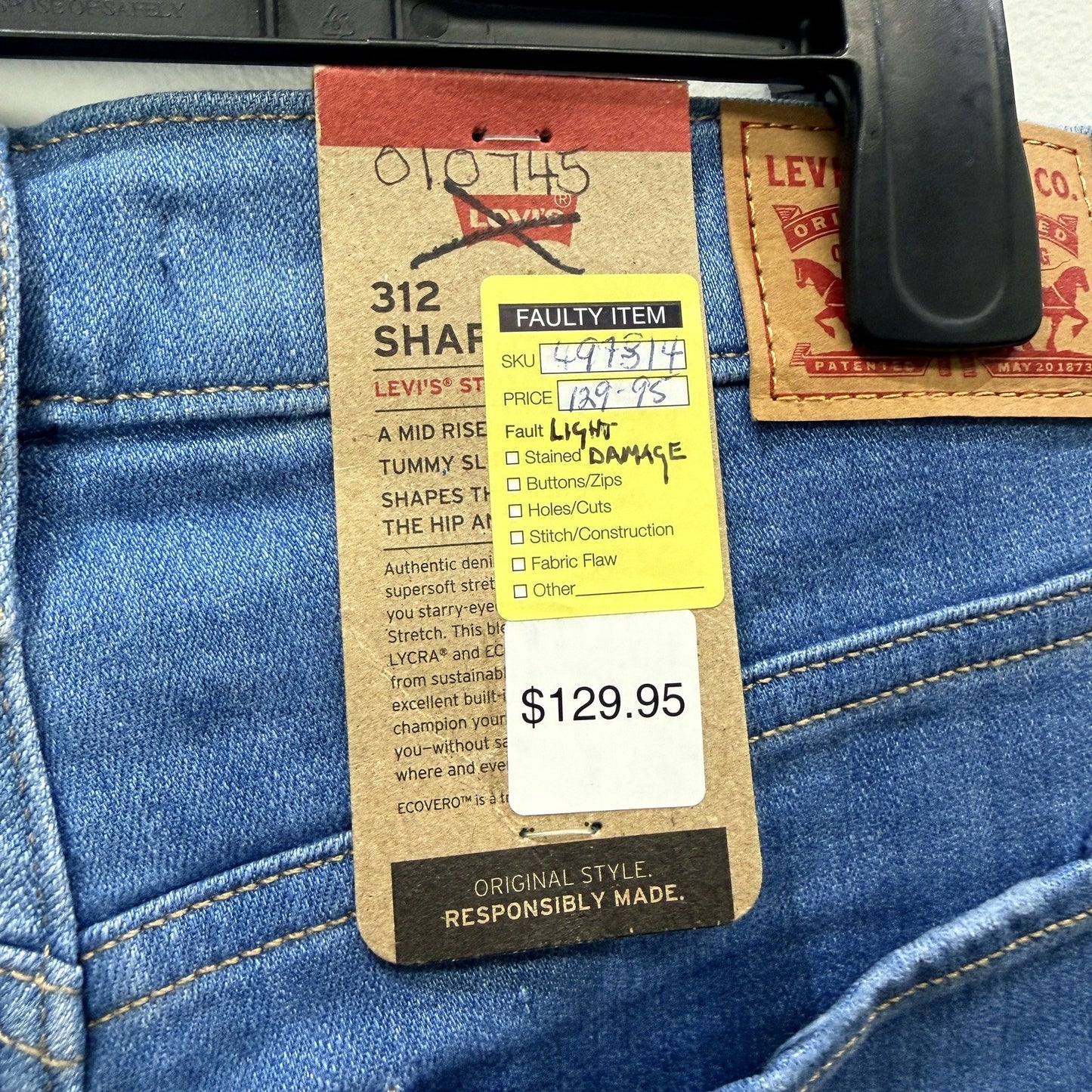 Levi's Womens 312 Shaping Slim Fit Blue Jeans, Size 28 x 32 NEW