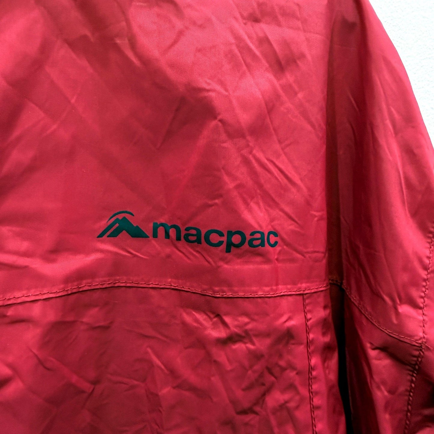 Macpac Womens Hooded Windbreaker Jacket Nylon Outdoor Hiking Camping Pink Size L